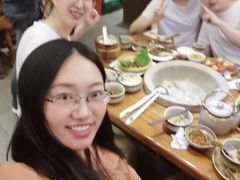 -滇香肴·云南菜蒸汽石锅鱼(云南北路店)