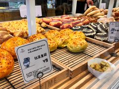 -焙丽拾光(麦凯乐直营店)