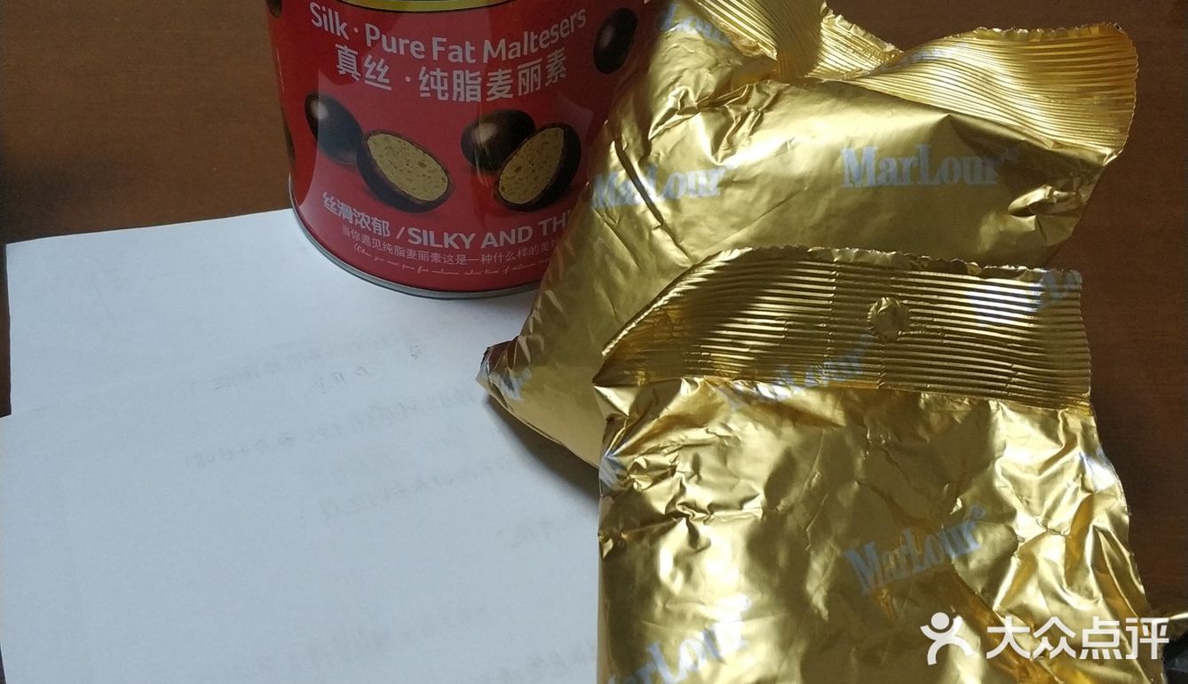 入口的感觉蜜桃味十足。随后就是熟悉的龙角散的味道