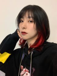 -苑苑发型设计