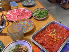 -洱火云南酸菜牛肉火锅(石景山当代商城店)