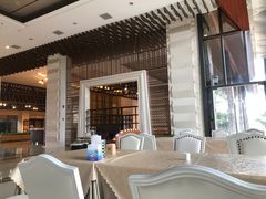 -勐巴拉云顶餐厅