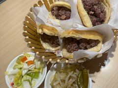 -闫家驴肉老店(华电一校店)