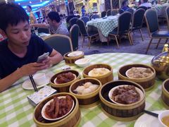 -快乐海鲜城(虎泉街店)