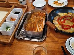 -胡同小馆(新威路店)
