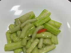 -姜君·千岛湖鱼头馆(浦东大道店)
