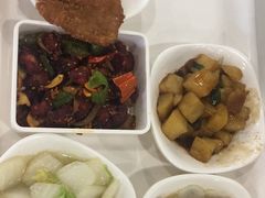 -浦东图书馆读者餐厅