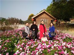 -松山湖南湖湾露营营地