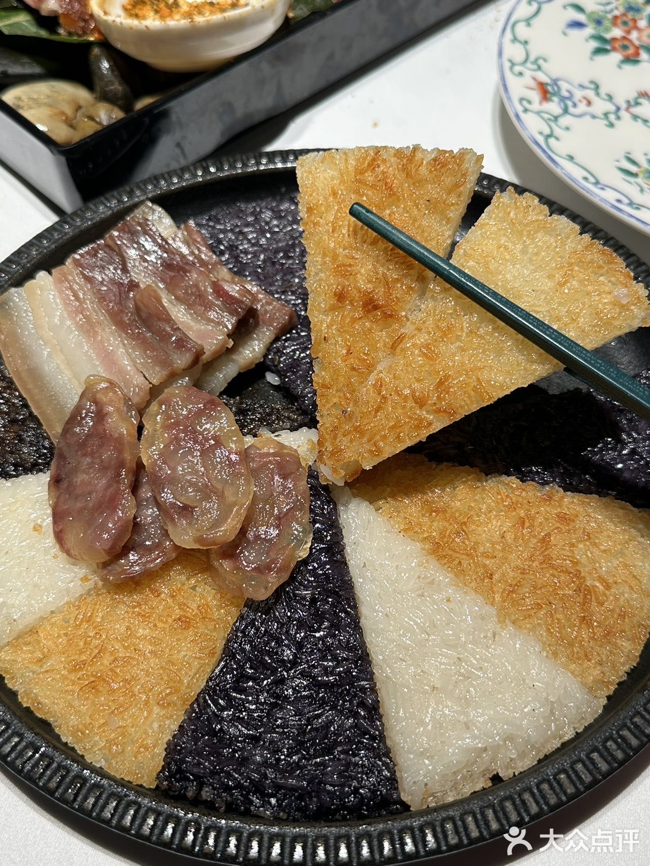 淮扬腌笃鲜，好适合冬天呀！先喝一碗热乎乎的汤，很鲜美