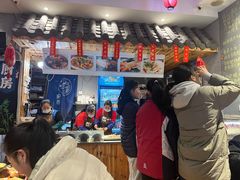 大堂-爆炸头阿姨小四川正宗川味小吃(无任何分店)