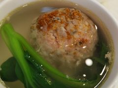 蟹粉狮子头-怡园饭店-餐厅(四望亭店)