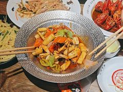 -叶派龙虾•招牌香辣蟹·海鲜(中海国际店)