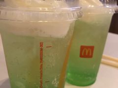 -麦当劳(中山大道中店)