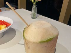 浓郁椰子汁-不仔客海鲜·烧烤·270度海景餐厅(大东海店)