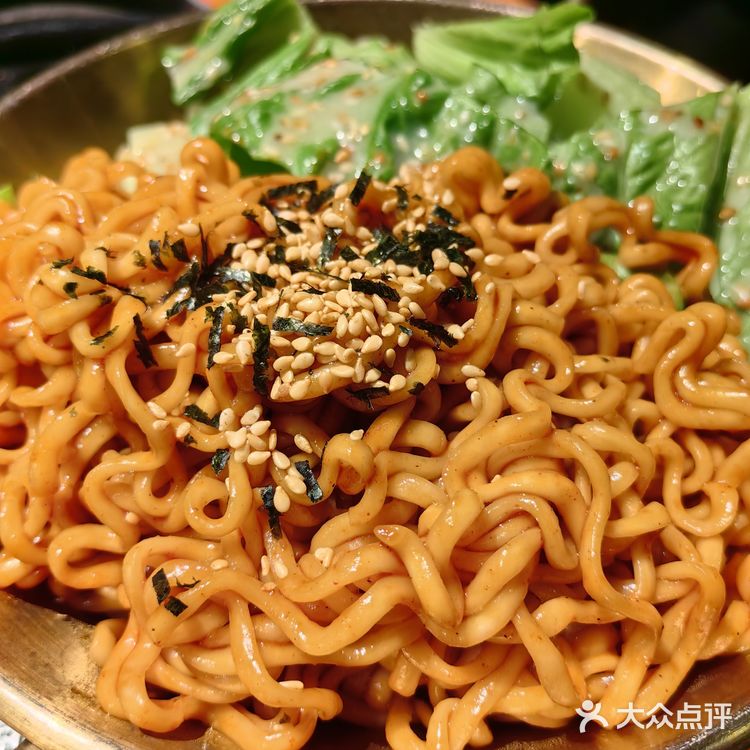 try try玖耀里最好吃的烤肉‼️