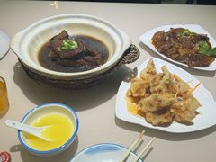 -老码头黑皮肘子锅包肉(赣水路店)