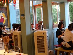 大堂-钢管厂五区小郡肝串串香(奥克斯广场锦城万达店)