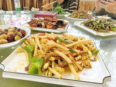 炒花生芽-水库活鱼馆(于桥水库店)