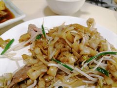 干炒牛河-玲又珑美食(盘福路店)