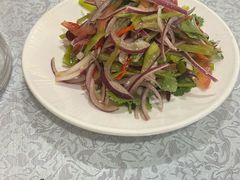 -汗腾格里·风味餐厅(新疆驻京办店)