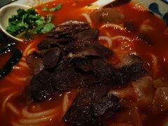 -鑫花溪牛肉米粉(凤凰街创始总店)