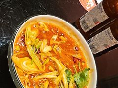 -川流不息·地道川菜·小龙虾(新松江路店)