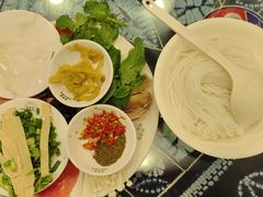 -桥香园云南过桥米线(金马碧鸡店)