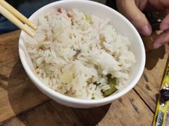 -有红鸡毛店·砂锅菜(抚琴夜市店)