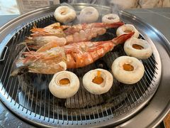 -围炉肉舍丹东海鲜烤肉·烤活鳗(步行街店)