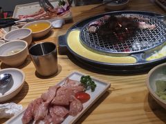 -喜来稀肉(北外滩白玉兰广场店)