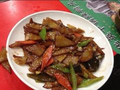 -华英干锅辣鸭头(亚泰大街店)