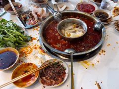 -岗上渣渣老火锅(两路口店)