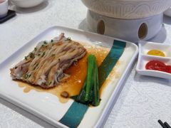 -景月阁空中食府(希尔顿酒店)
