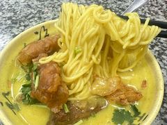 -002鱼汤粉(龍園店)