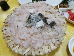 -官塘陈记鱼生·潮汕砂锅粥·牛肉火锅(潮枫路总店)