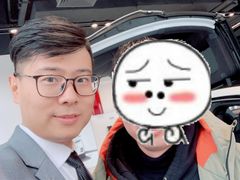 -TESLA 特斯拉(上海太古汇体验店)
