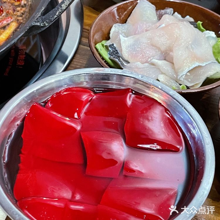 在闹市区的宝藏重庆火锅店怎么能不来