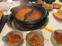 -钢管厂五区小郡肝串串香火锅(梅川路店)