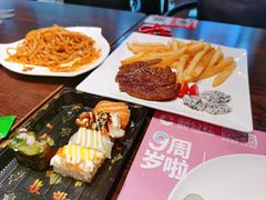 -酷公社·榴莲披萨(太原街店)