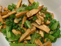 辣椒炒衡山香干-费大厨辣椒炒肉(万家丽一店)