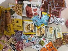 -来伊份(九亭大街六店)