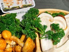 -楠小云·云南鲜菌·鲜牛自助火锅(九眼桥店)