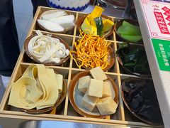 -芈重山老火锅(广州首店)