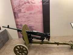 -轻武器博物馆