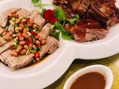 椿记双味鹅-椿记烧鹅(叠彩店)