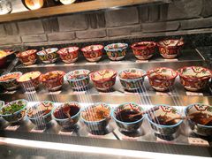 -老牌坊云南鱼豆花火锅(哈西万达店)