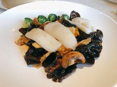 竹笙顶湖上素-御宝轩(益丰·外滩源店)