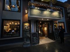 门面-古董花园(思南路42弄小区店)