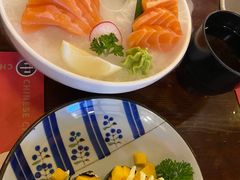-仙隐小鹿料理食堂(沙市人信汇店)