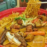 盘盘麻辣烫和冒烤鸭的双重快乐 